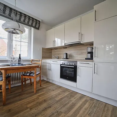 Appartement-7 Διαμέρισμα *